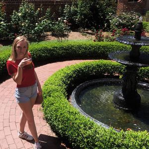 Meet your Posher, Olive